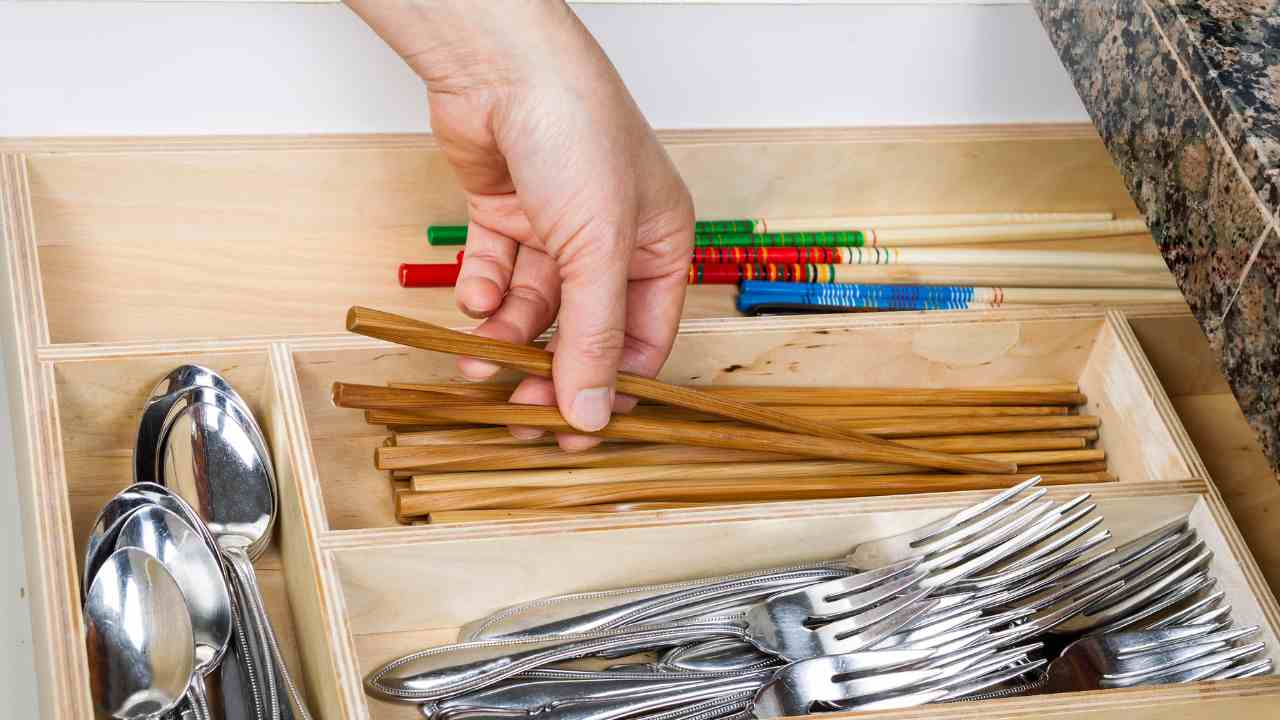 DIY Drawer Dividers: Easy How-To Guide